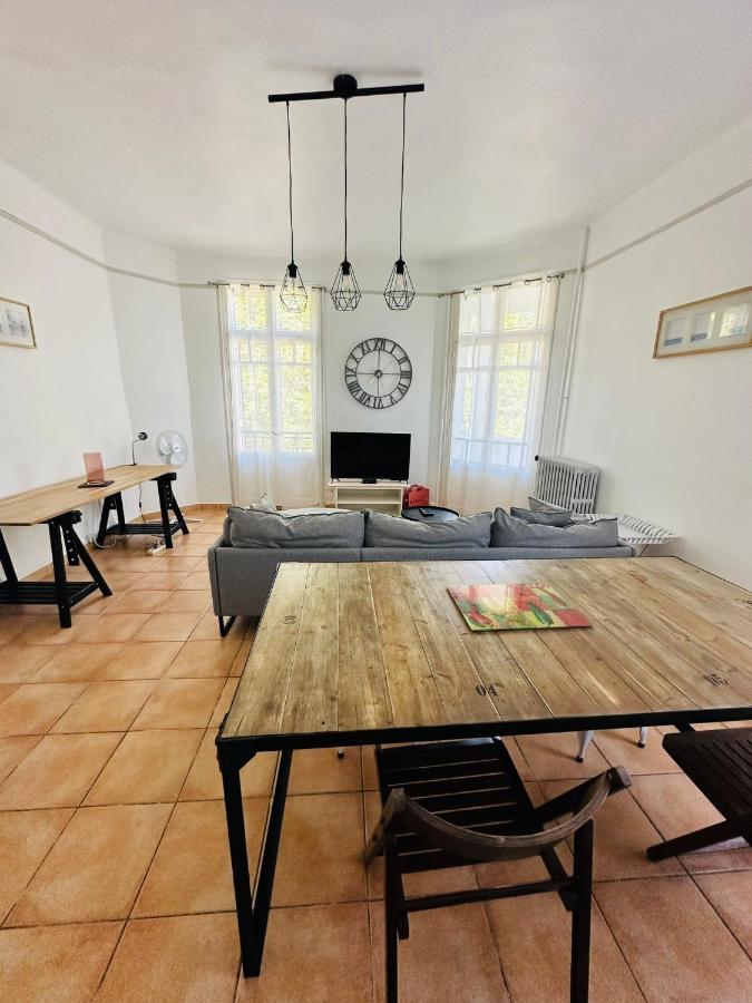 Appartement Lumineux Et Spacieux 2 Chambres Avec Parking Gratuit Dans La Rue Perpignan Kültér fotó