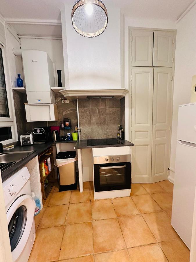 Appartement Lumineux Et Spacieux 2 Chambres Avec Parking Gratuit Dans La Rue Perpignan Kültér fotó